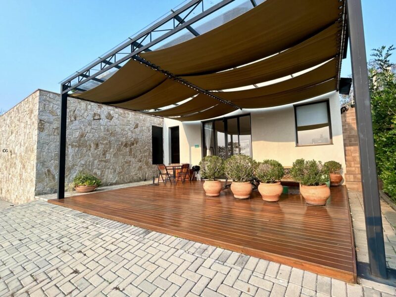 Casa em Condomínio para Venda